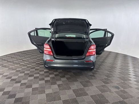 Used 2018 Chevrolet Sonic Premier image 15