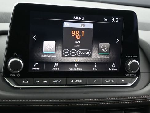 New 2026 Nissan Rogue SV image 10