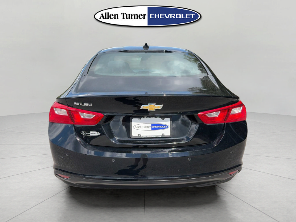 Used 2021 Chevrolet Malibu LS w/ Driver Confidence Package II FWD image 5