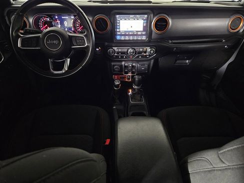 Used 2022 Jeep Gladiator Mojave w/ LED Lighting Group AWD/4WD image 6