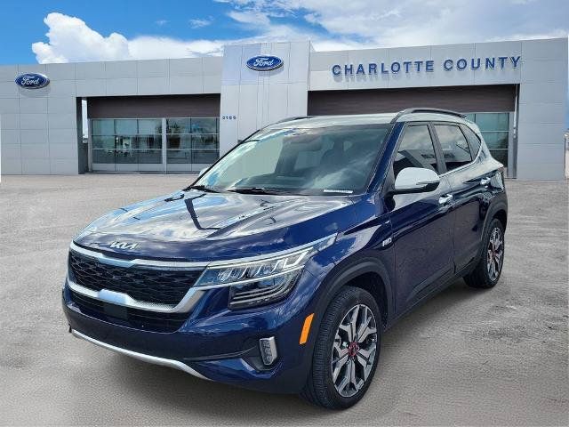 Used 2023 Kia Seltos SX AWD/4WD image 2