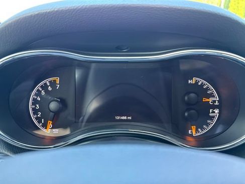 Used 2021 Jeep Grand Cherokee Laredo X AWD/4WD image 25
