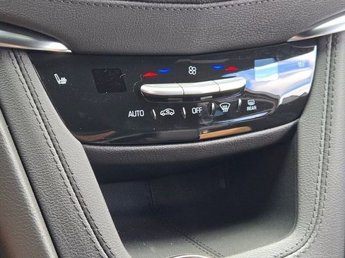 New 2025 Cadillac XT5 Luxury w/ LPO, Red Accent Package image 30