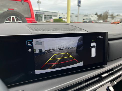 Used 2025 Hyundai Santa Fe SEL image 17