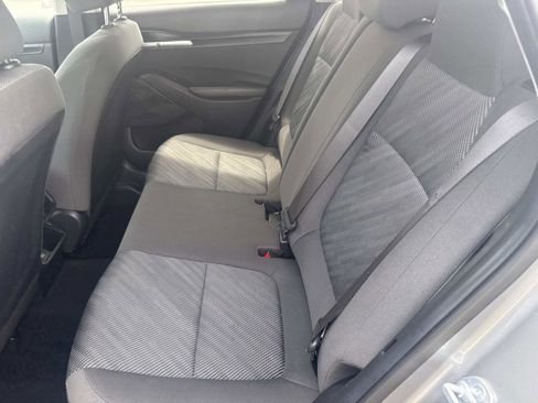 Used 2024 Kia Seltos LX AWD/4WD image 15