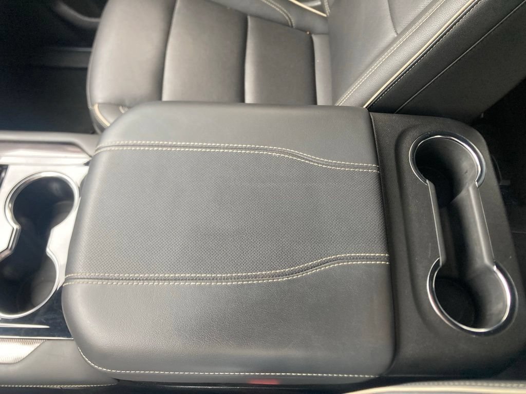 Certified 2025 GMC Yukon Elevation AWD/4WD image 37