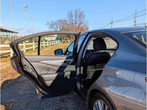 Used 2023 INFINITI Q50 Luxe image 10
