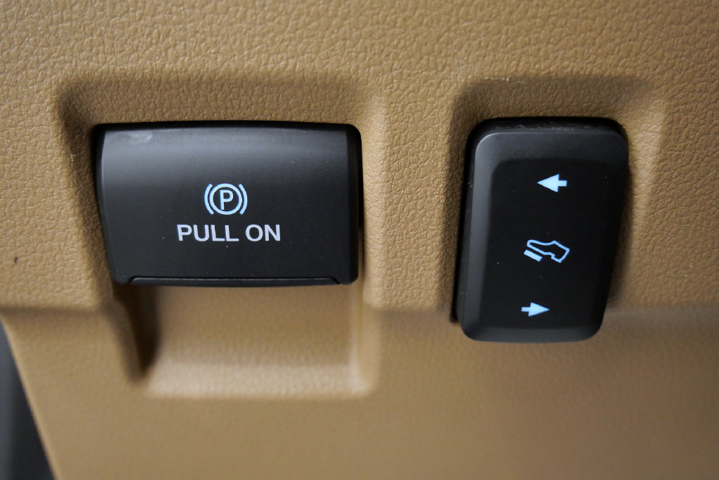 Used 2023 Ford F250 Lariat w/ Chrome Package AWD/4WD image 29