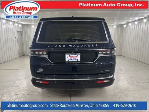 Used 2023 Jeep Grand Wagoneer L Series III w/ Rear Seat Video Group 1 AWD/4WD image 4