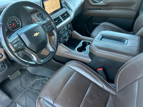 Used 2021 Chevrolet Suburban High Country w/ Premium Package AWD/4WD image 10