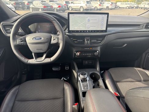 Used 2024 Ford Escape ST-Line Select w/ Tech Pack #1 image 9