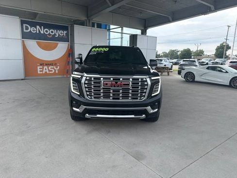 Used 2025 GMC Yukon XL Denali AWD/4WD image 2