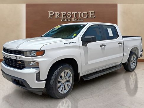 Used 2019 Chevrolet Silverado 1500 Custom w/ Custom Convenience Package RWD image 10