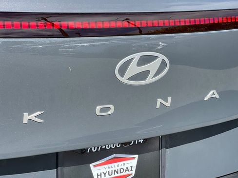 New 2025 Hyundai Kona SEL image 7