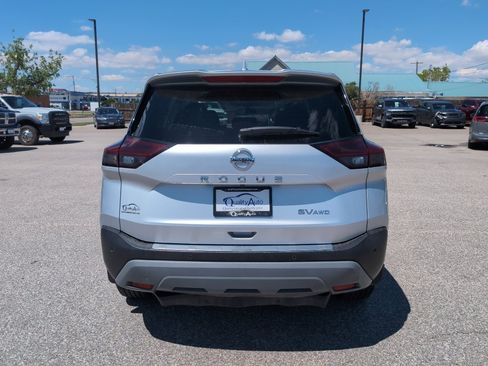 Used 2021 Nissan Rogue SV AWD/4WD image 7