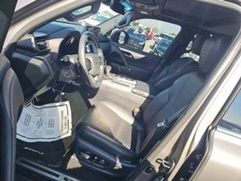 Used 2024 Lexus LX 600 F Sport image 3