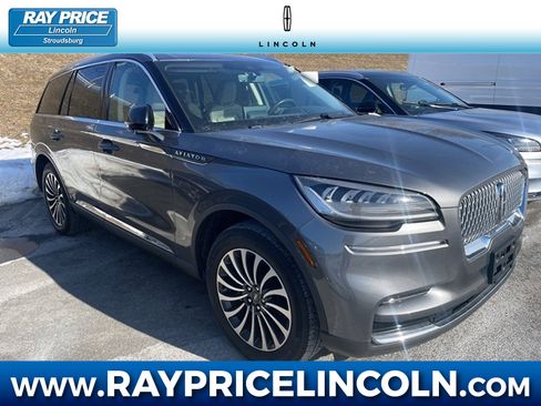 Used 2023 Lincoln Aviator Reserve w/ Elements Package Plus image 1
