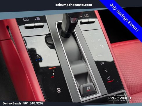 Used 2022 Porsche Macan S AWD/4WD image 25