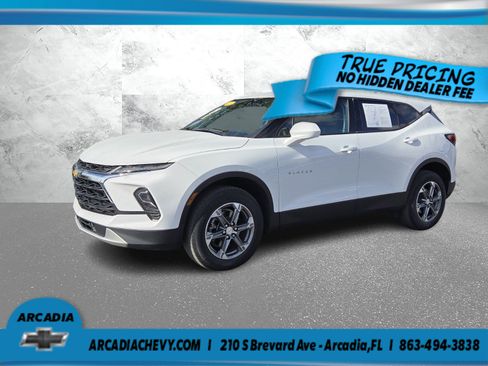 Certified 2023 Chevrolet Blazer LT FWD image 1