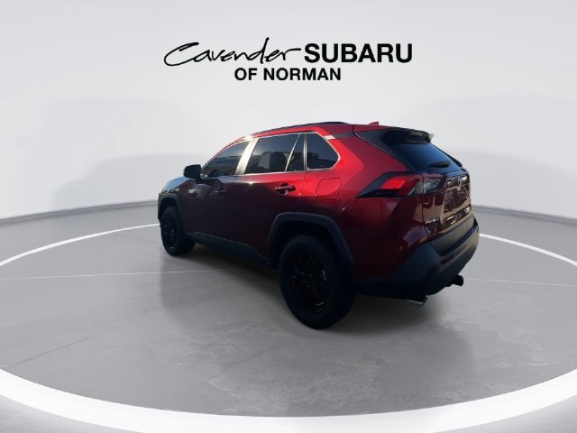 Used 2019 Toyota RAV4 XLE w/ Convenience Package FWD image 6