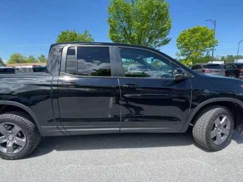 Used 2024 Honda Ridgeline TrailSport image 9