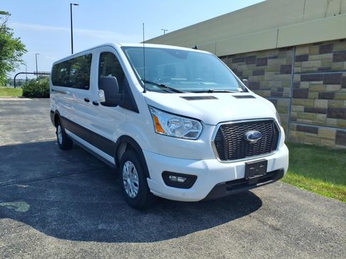 Used 2022 Ford Transit 350 XLT RWD image 2