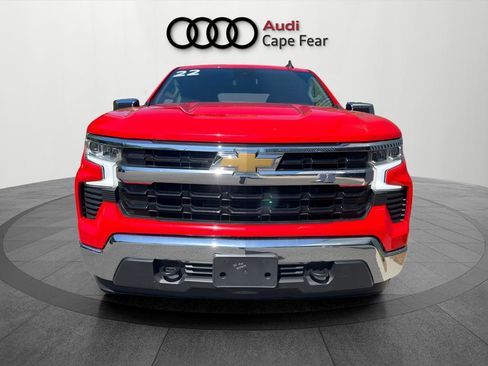 Used 2022 Chevrolet Silverado 1500 LT AWD/4WD image 8