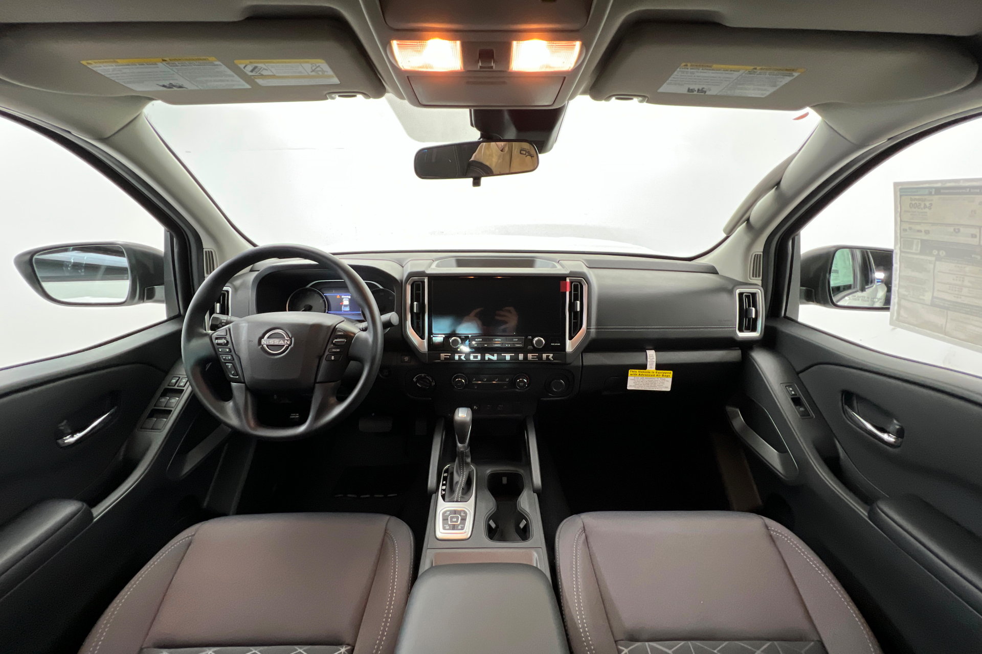 New 2026 Nissan Frontier SV w/ Tow Package AWD/4WD image 9
