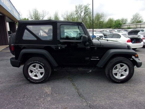 Used 2016 Jeep Wrangler Sport w/ Quick Order Package 24S image 4