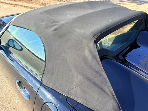 Used 2006 Pontiac Solstice 2dr Convertible w/ Premium Package image 12