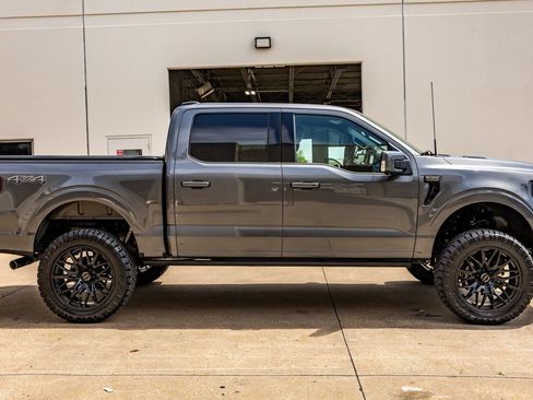 Used 2025 Ford F150 Platinum AWD/4WD image 11