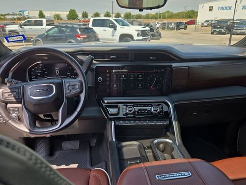 Used 2025 GMC Sierra 2500 Denali Ultimate AWD/4WD image 19