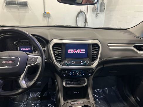 Used 2020 GMC Acadia SLT w/ Trailering Package image 11