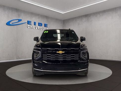 Used 2026 Chevrolet Suburban High Country AWD/4WD image 10