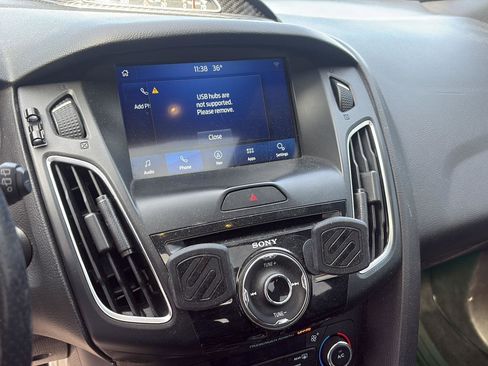 Used 2016 Ford Focus ST w/ Equipment Group 402A image 17