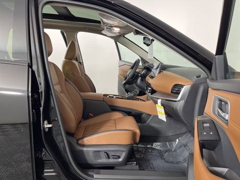 New 2026 Nissan Rogue Platinum image 40