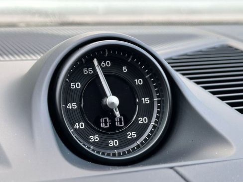 Used 2026 Porsche Cayenne S image 32