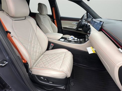New 2026 Genesis GV70 3.5T Sport Prestige AWD/4WD image 14