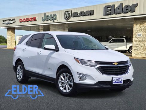 Used 2021 Chevrolet Equinox LT FWD image 1