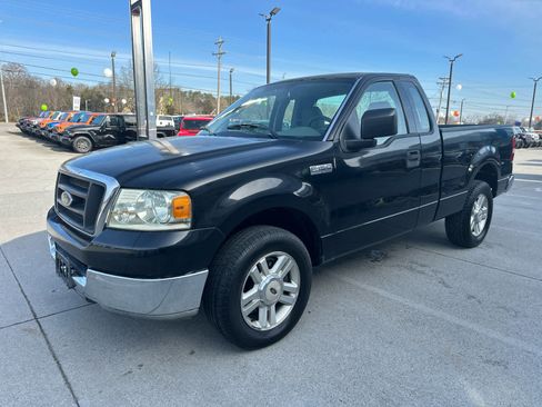 Used 2004 Ford F150 XL image 1