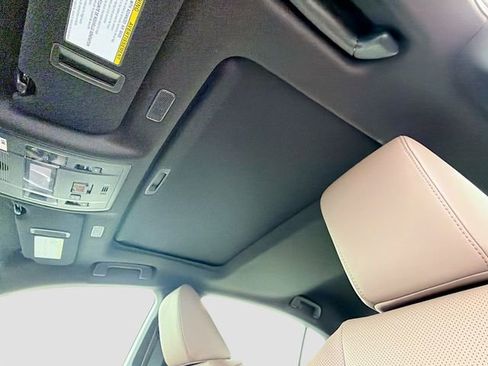 New 2025 Lexus ES 350 w/ Premium Package image 27