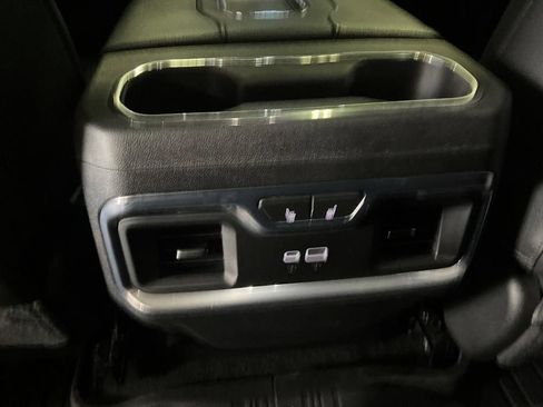 Used 2022 GMC Sierra 1500 Denali w/ Denali Reserve Package AWD/4WD image 26