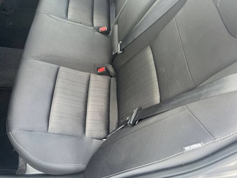 Used 2025 Nissan Altima 2.5 SV FWD image 37