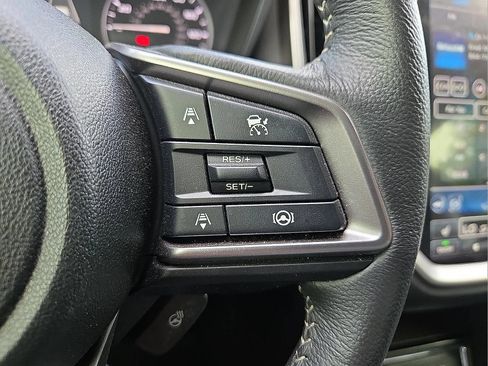 Used 2024 Subaru Ascent Limited w/ Technology Package AWD/4WD image 19
