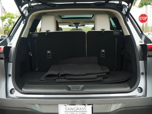 Used 2026 INFINITI QX60 Luxe w/ Cargo Package FWD image 18