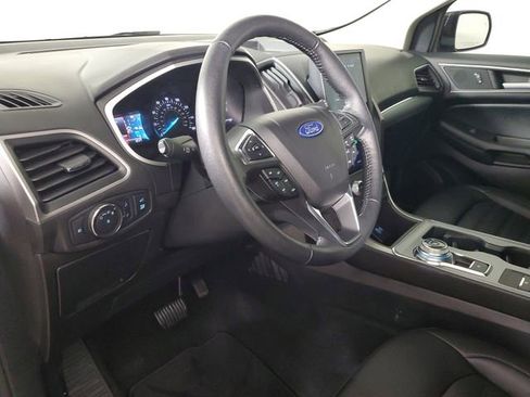 Used 2021 Ford Edge SEL w/ Convenience Package image 24