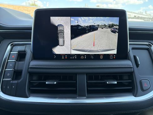 Used 2022 GMC Yukon AT4 w/ AT4 Premium Plus Package AWD/4WD image 20