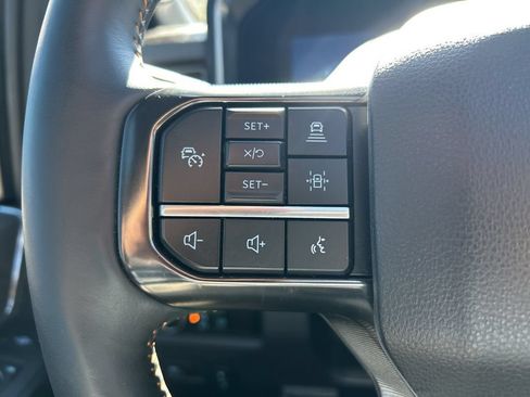 Used 2024 Ford F250 Platinum w/ FX4 Off-Road Package AWD/4WD image 57