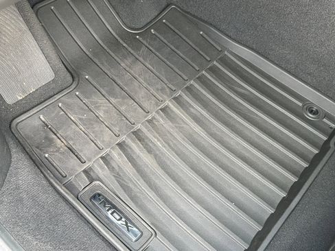 Certified 2026 Acura MDX FWD w/ Technology Package image 17