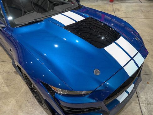 Used 2022 Ford Mustang Shelby GT500 w/ Technology Package image 17